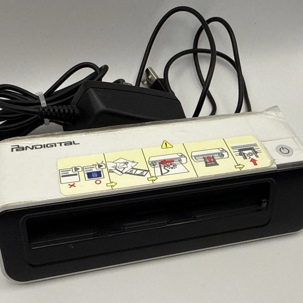 Pandigital Photolink One-Touch Scanner PANSCN05 4x6 Photo, Slide & Negative